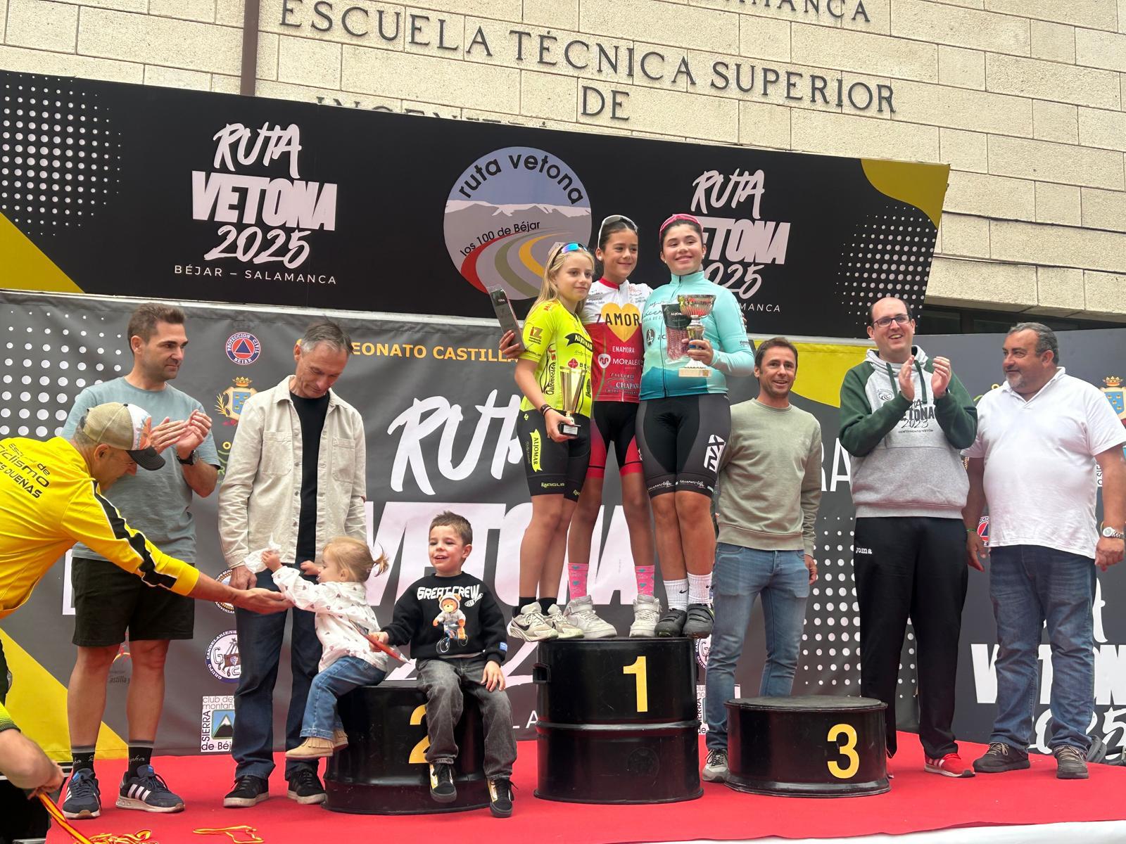Buen ambiente en el Criterium de Dueñas en Béjar